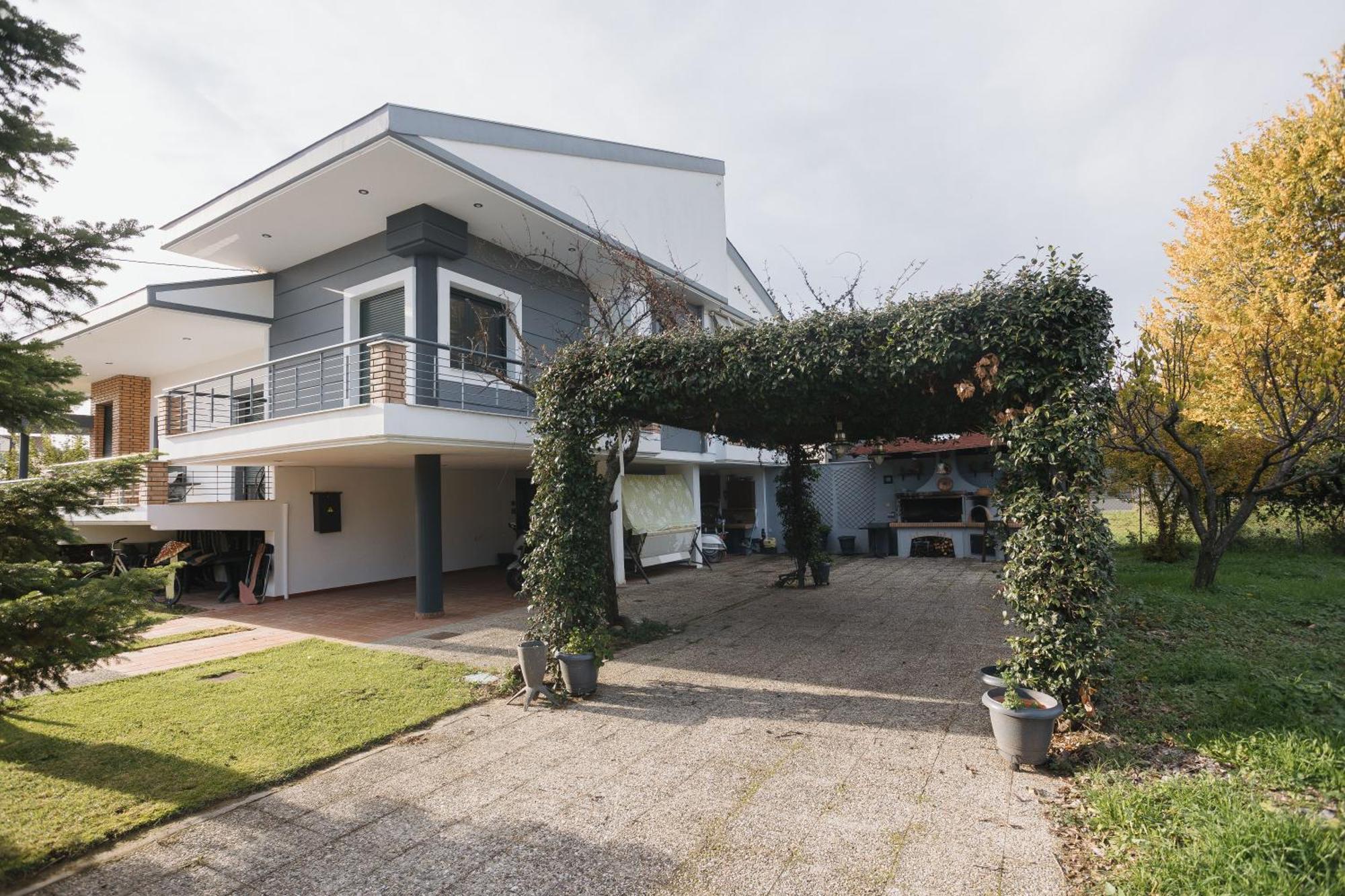 Billiard Home In Trikala Exterior photo